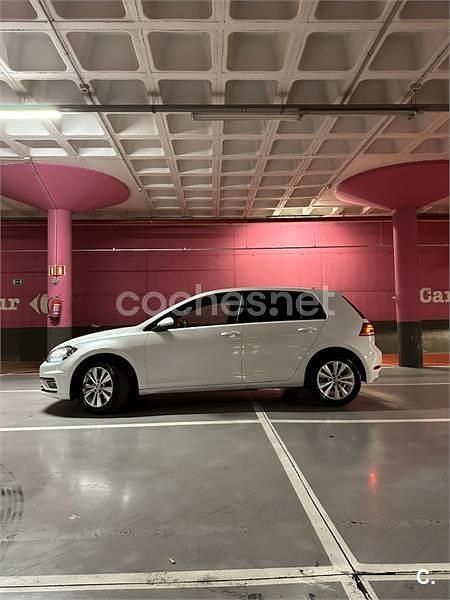 Usado VW Golf VII Advance 115 CV (84 kW) 2018 Blanco Berlina