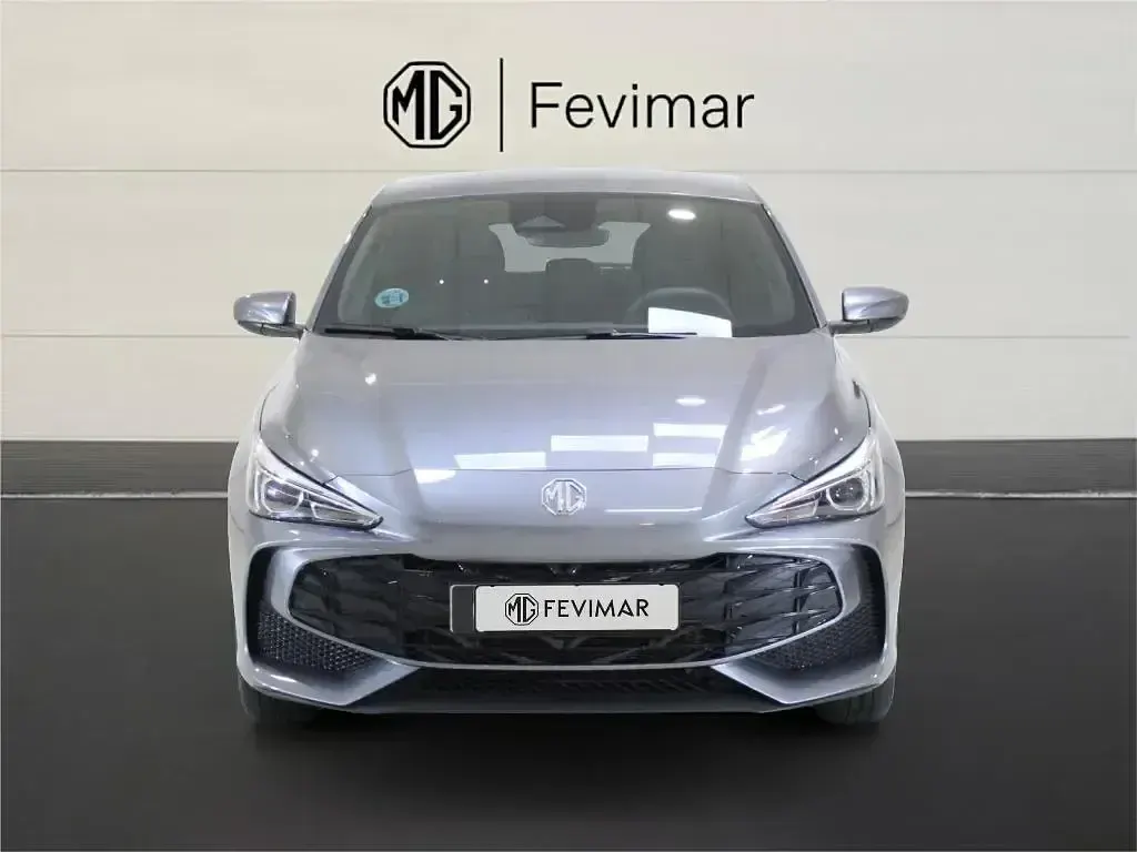 Usado MG MG3 116 CV (85 kW) 2025 Gris / plata Utilitario