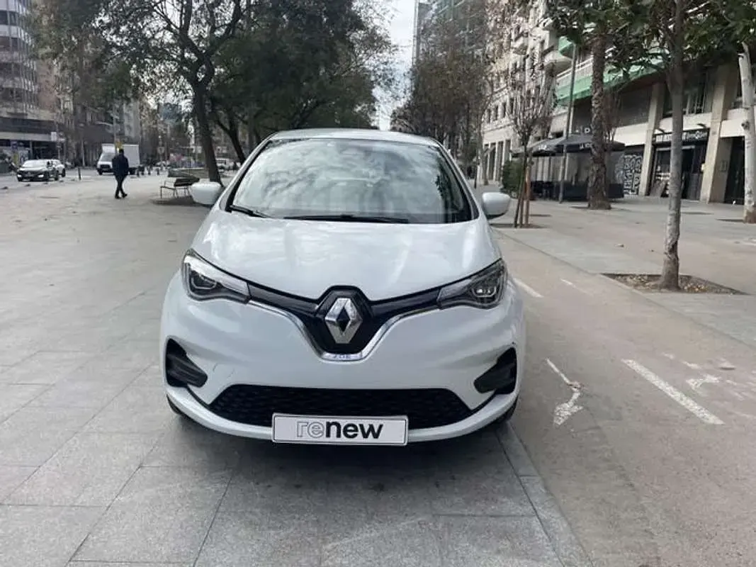Usado Renault Zoe Intens 80 kW (109 CV) 2020 Blanco Utilitario