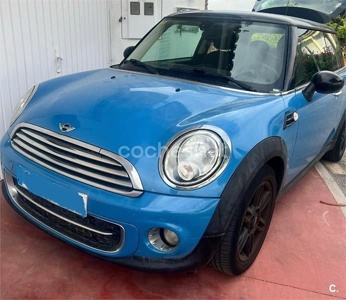 Usado Mini Cooper D 112 CV (82 kW) 2013 Azul Utilitario