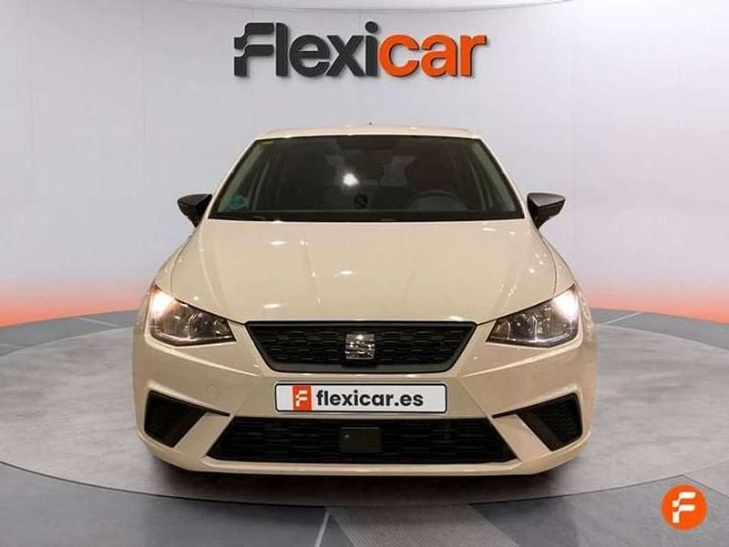 Usado Seat Ibiza Style 90 CV (66 kW) 2021 Blanco Utilitario