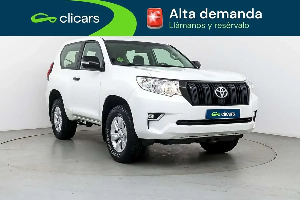 Używany Toyota Land Cruiser 204 KM (150 kW) 2022 Biały SUV