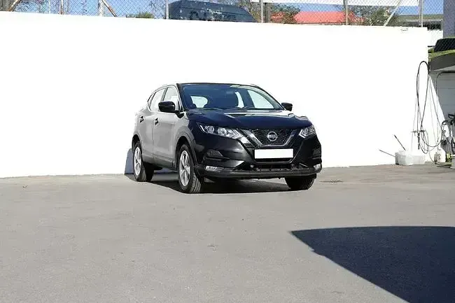 Usado Nissan Qashqai Acenta 140 CV (102 kW) 2019 Negro SUV