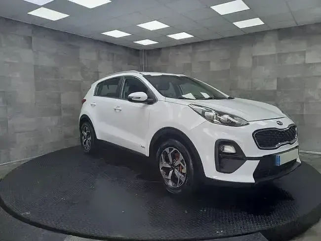 Usado Kia Sportage 136 CV (100 kW) 2021 Blanco SUV