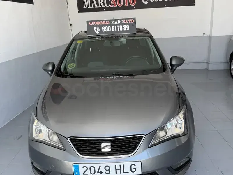 Usado Seat Ibiza Style 105 CV (77 kW) 2012 Gris / plata Berlina