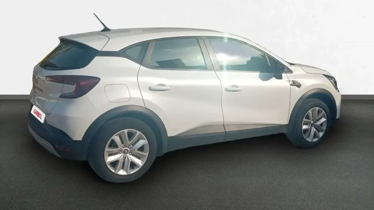 Usado Renault Captur Equilibre 101 CV (74 kW) 2023 Blanco SUV