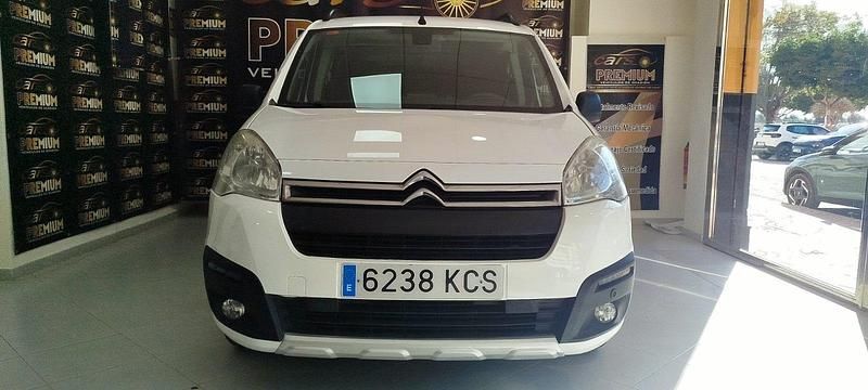 Usado Citroën Berlingo 120 CV (88 kW) 2017 Blanco Monovolumen