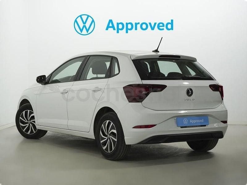 Usado VW Polo Life 95 CV (69 kW) 2023 Blanco Utilitario