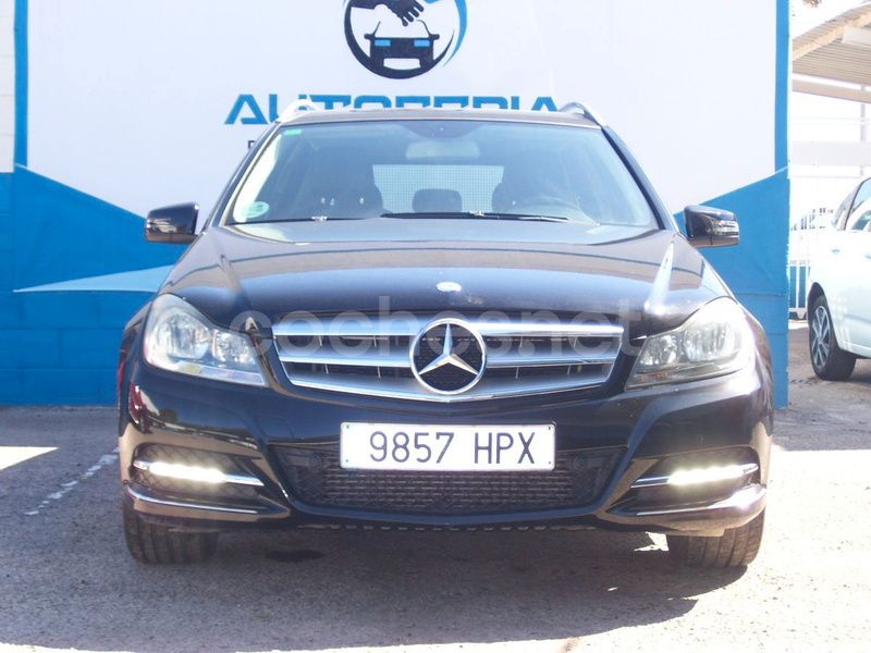 Usado Mercedes C250 Avantgarde 204 CV (150 kW) 2012 Negro Familiar