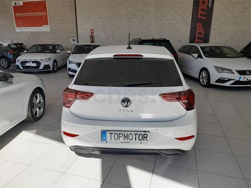 Usado VW Polo Life 95 CV (69 kW) 2023 Blanco Utilitario