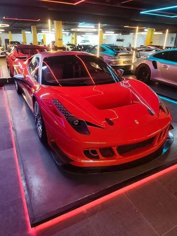 Rojo Usado 2014 Ferrari 458 Coupe | 150.000 € - Imagen 1/4