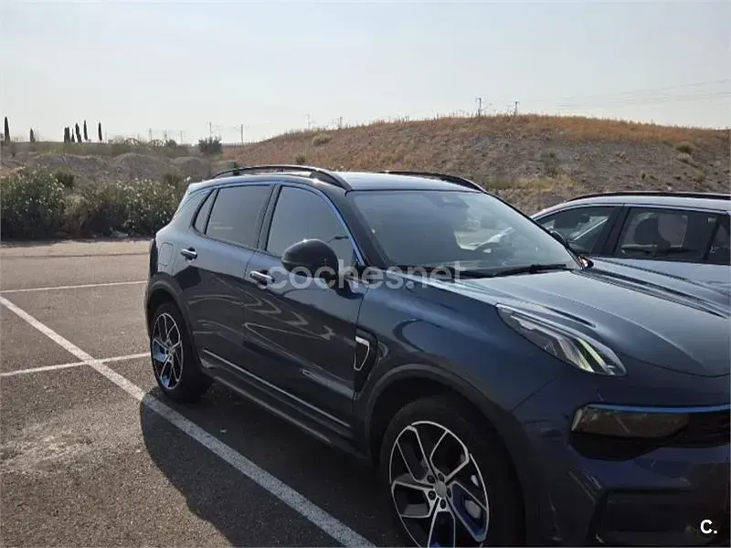 Usado Lynk & Co 01 261 CV (191 kW) 2024 Azul SUV