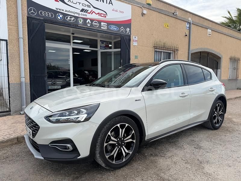 Usado Ford Focus Active 125 CV (91 kW) 2019 Beige Berlina