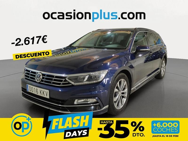 Usado VW Passat Exclusive 150 CV (110 kW) 2018 Azul Familiar