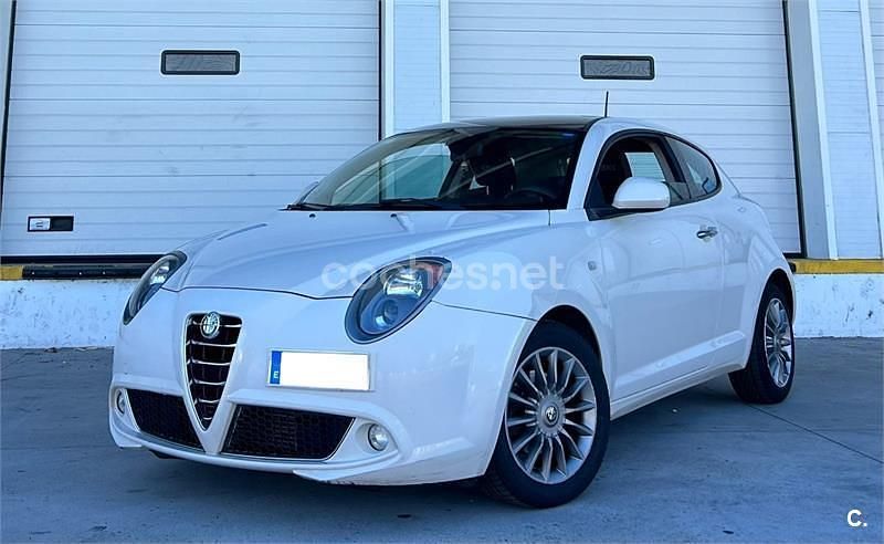 Blanco Usado 2015 Alfa Romeo MiTo Utilitario | 4500 € (Super precio) - Imagen 1/4