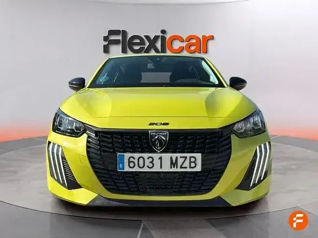 Usado Peugeot 208 Style 110 CV (80 kW) 2025 Verde Utilitario