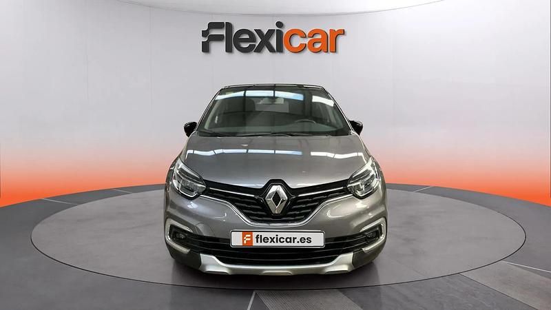 Usado Renault Captur Zen 120 CV (88 kW) 2018 Gris SUV