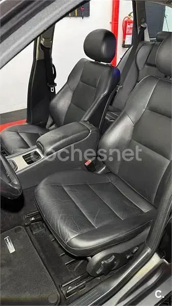 Usado Mercedes C180 Sport Edition 143 CV (105 kW) 2006 Negro Familiar