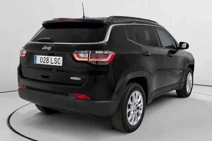 Usado Jeep Compass Longitude 130 CV (95 kW) 2021 SUV