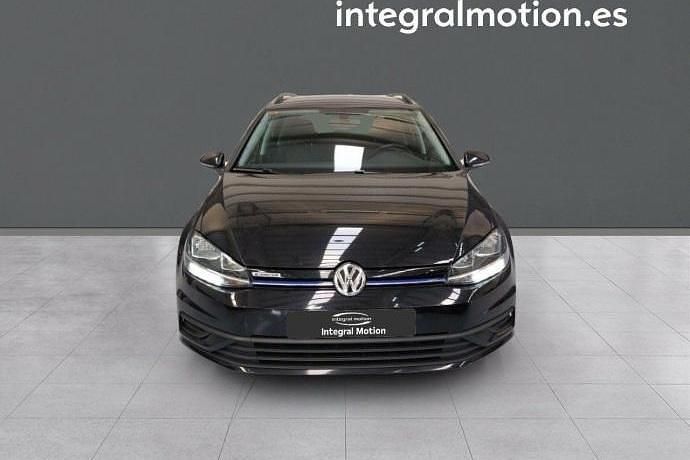 Usado VW Golf VII Trendline 131 CV (96 kW) 2019 Familiar