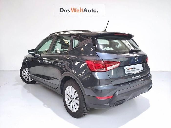 Gris Usado 2025 Seat Arona FR SUV | 20.490 € (Precio justo) - Imagen 1/4