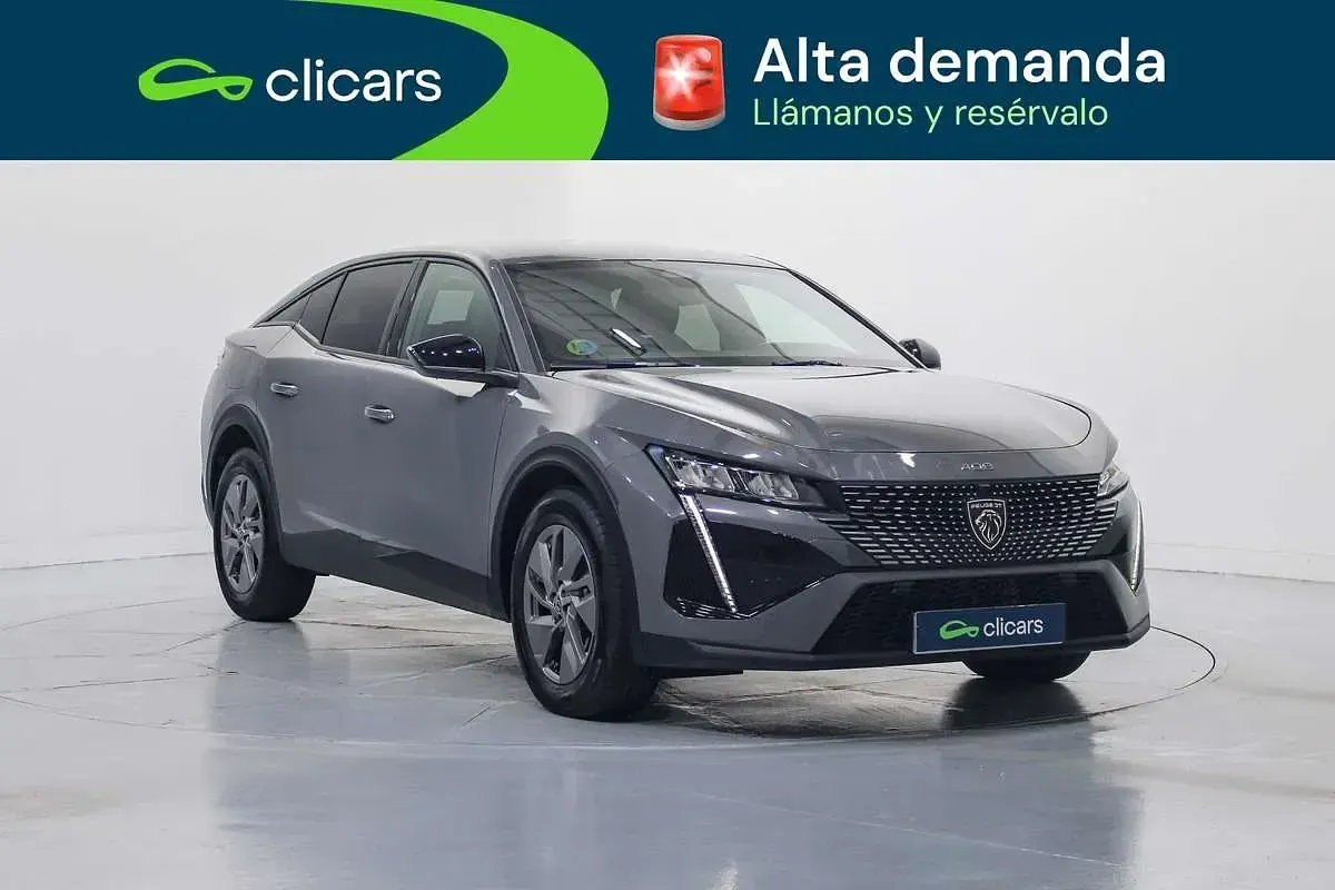 Usado Peugeot 408 Allure 136 CV (100 kW) 2025 Gris SUV
