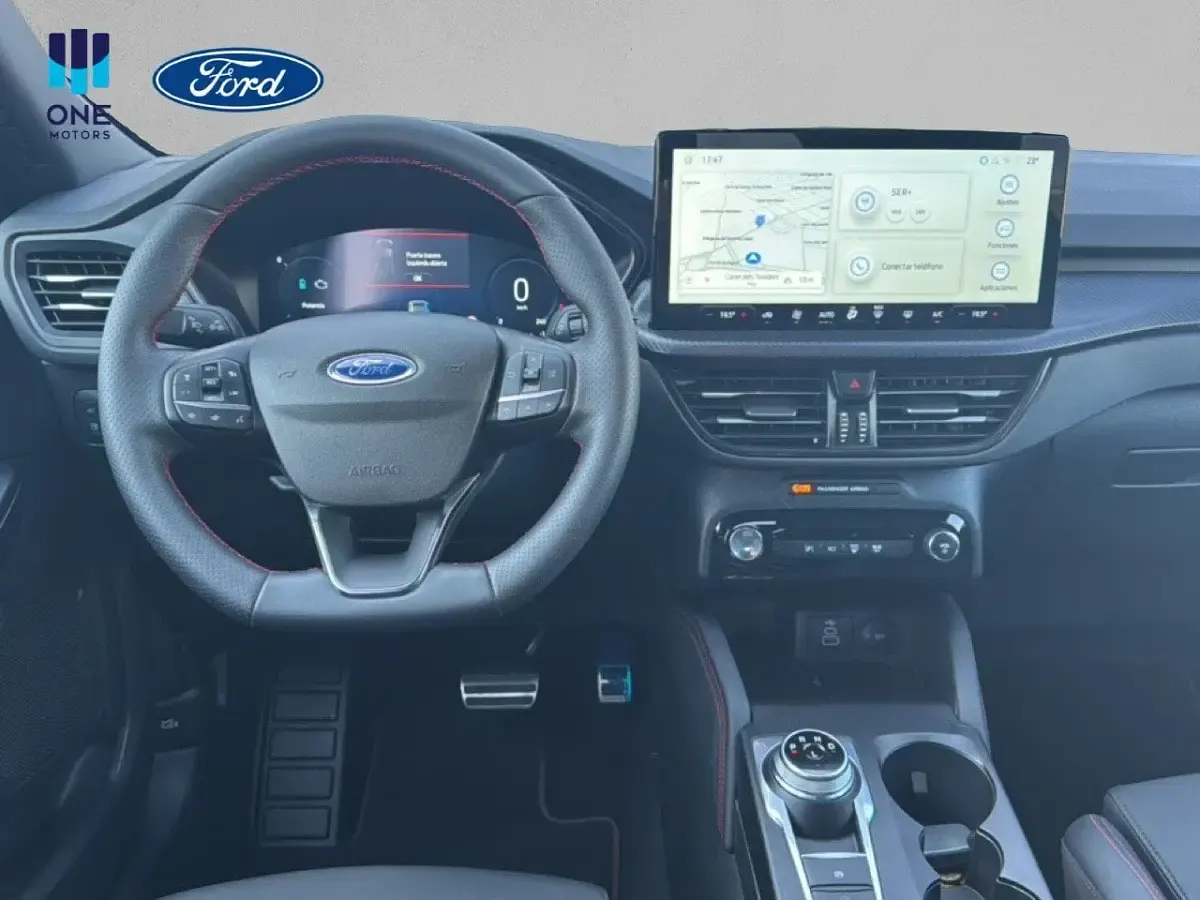 Nuevo Ford Kuga ST-Line 243 CV (178 kW) 2025 Plateado SUV