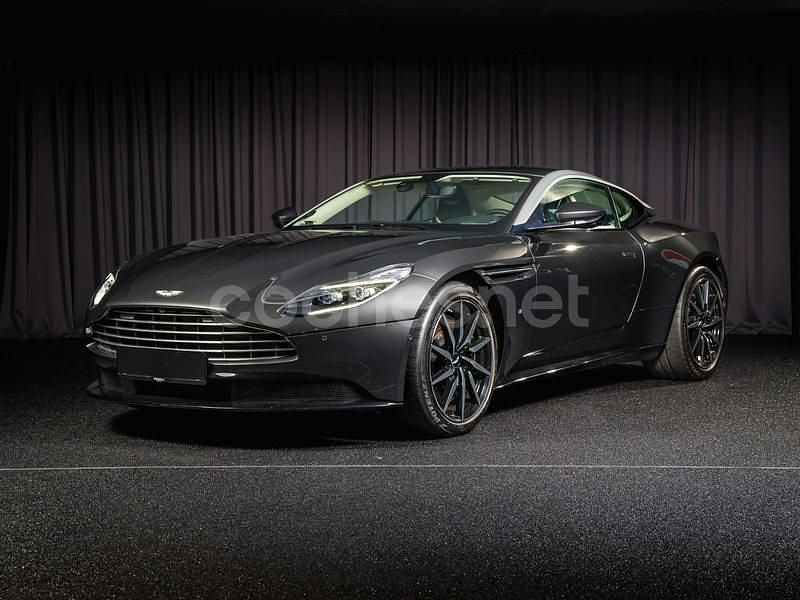 Gris / plata Usado 2019 Aston Martin DB11 Coupe | 133.900 € - Imagen 1/4
