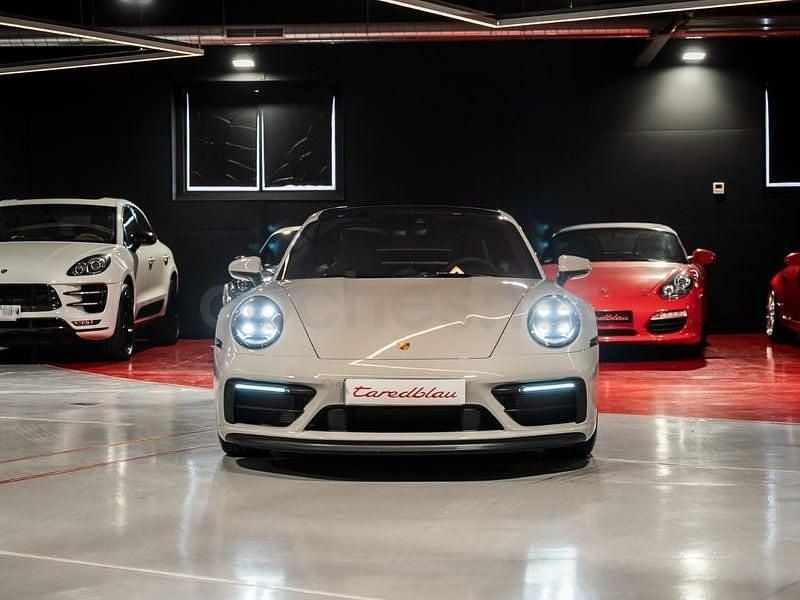 Usado Porsche 911 Carrera 4 GTS 541 CV (397 kW) 2024 Gris / plata Coupe