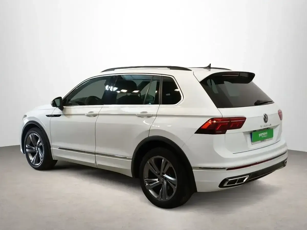 Usado VW Tiguan R-line 150 CV (110 kW) 2022 Blanco SUV