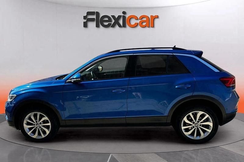 Usado VW T-Roc Life 150 CV (110 kW) 2023 Azul SUV