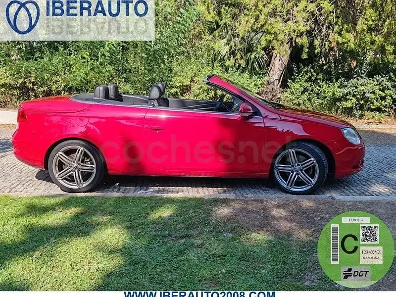 Usado VW Eos 200 CV (147 kW) 2006 Rojo Descapotable