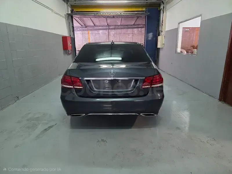 Usado Mercedes E200 Avantgarde 184 CV (135 kW) 2014 Gris / plata Berlina