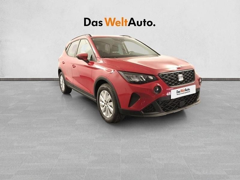 Rojo Usado 2024 Seat Arona Reference SUV | 18.900 € (Precio justo) - Imagen 1/4