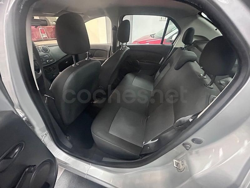 Occasion Dacia Logan Lauréate 90 ch (66 kW) 2015 Gris Berline
