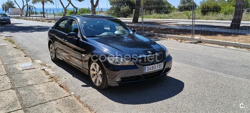 Usado BMW 320 163 HP (119 kW) 2005 Azul Sedan