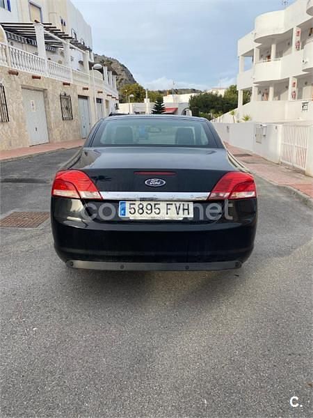 Usado Ford Focus Cabriolet Titanium 145 CV (106 kW) 2007 Negro Descapotable