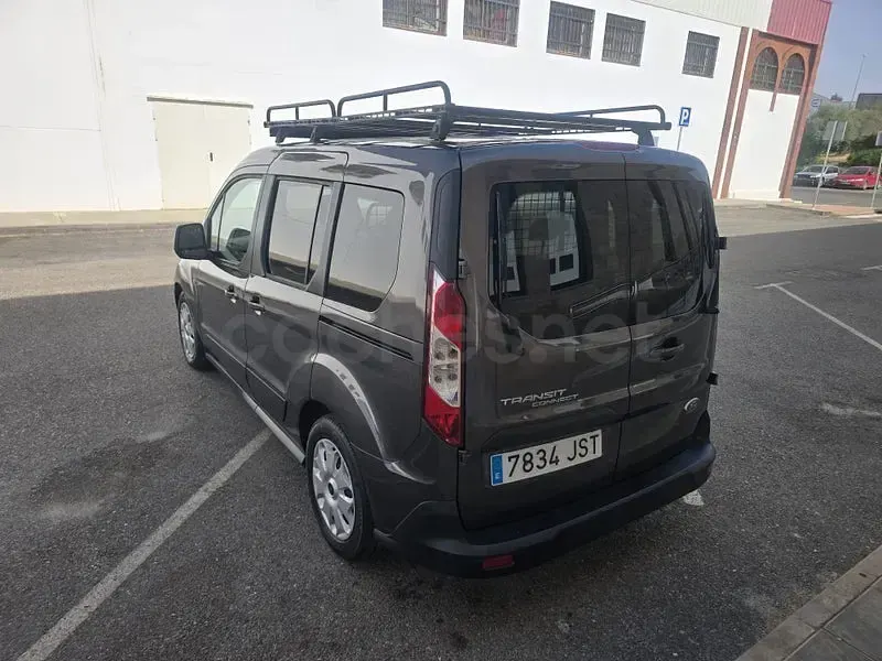 Usado Ford Transit Connect Trend 100 CV (73 kW) 2016 Gris / plata Monovolumen