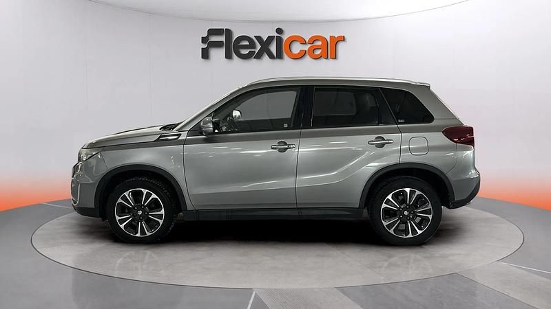 Usado Suzuki Vitara GLX 129 CV (94 kW) 2022 Gris SUV
