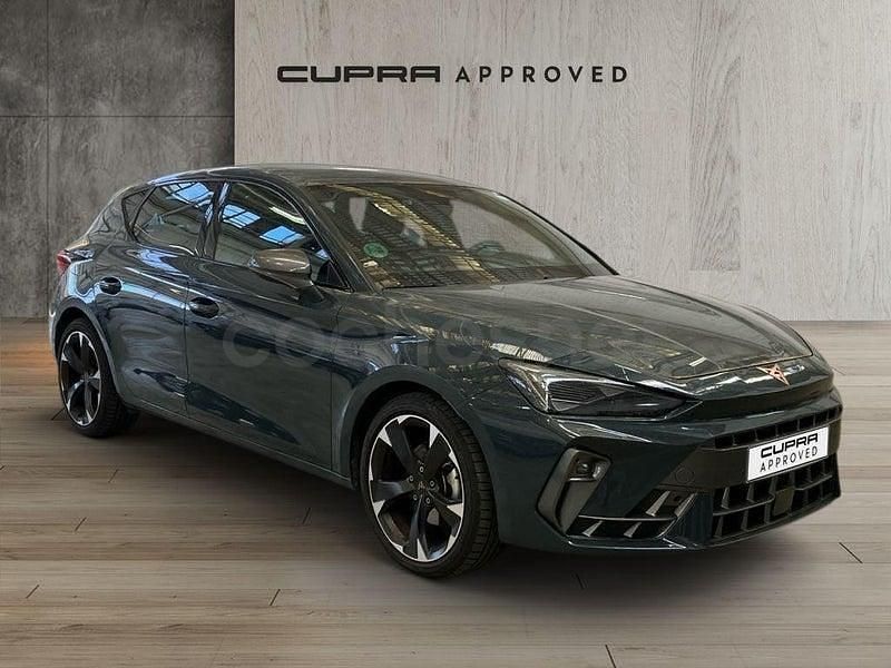 Usado Cupra Leon 150 CV (110 kW) 2025 Azul Berlina