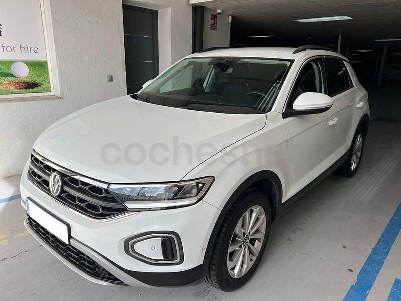 Usado VW T-Roc Life 150 CV (110 kW) 2023 Blanco SUV