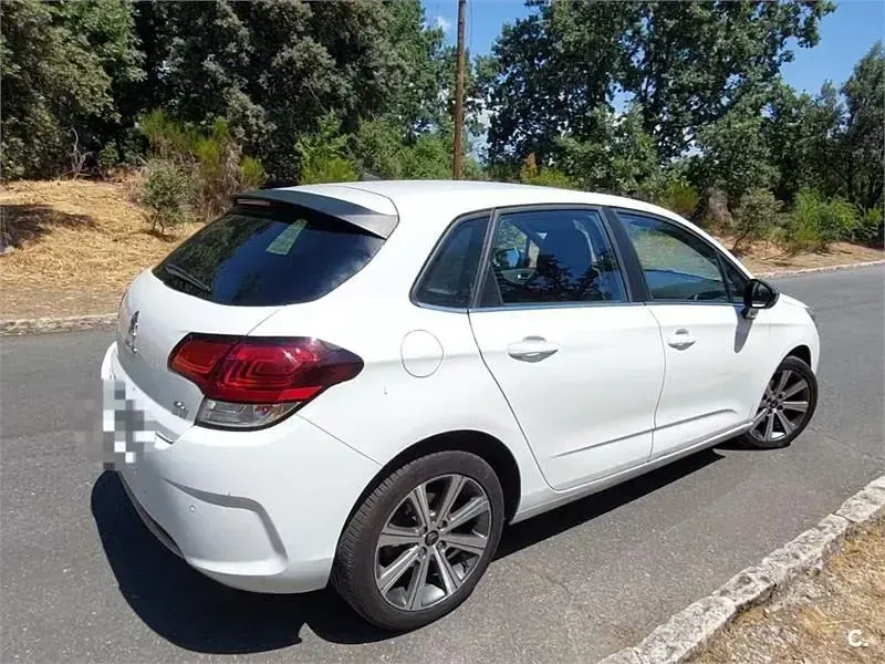 Usado Citroën C4 Feel 120 CV (88 kW) 2015 Blanco Berlina