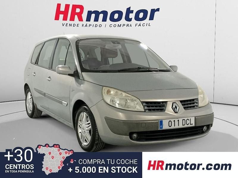 Beige Usado 2004 Renault Scénic II Privilege Monovolumen | 3590 € (Precio justo) - Imagen 1/4