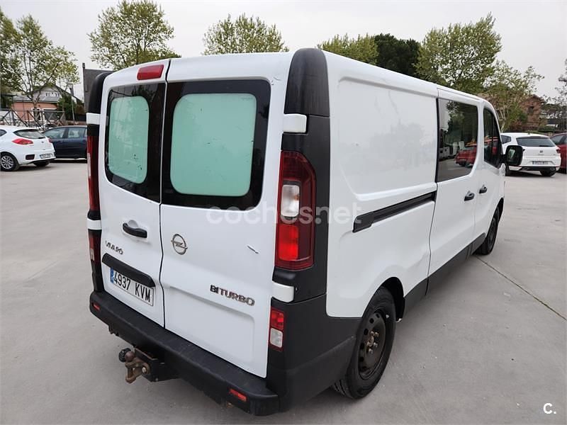 Usado Opel Vivaro 120 CV (88 kW) 2019 Blanco Monovolumen