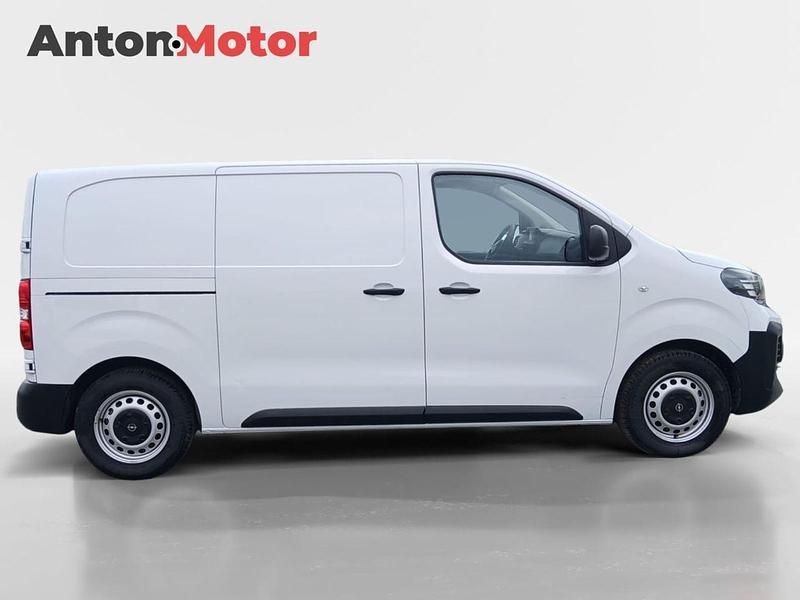Usado Opel Vivaro 120 CV (88 kW) 2024 Blanco Monovolumen