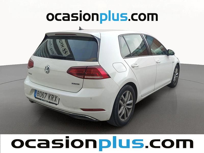 Usado VW Golf VII Advance 131 CV (96 kW) 2018 Blanco Utilitario