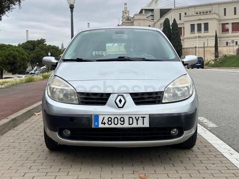 Usado Renault Scénic II Dynamique 120 CV (88 kW) 2005 Beige Monovolumen