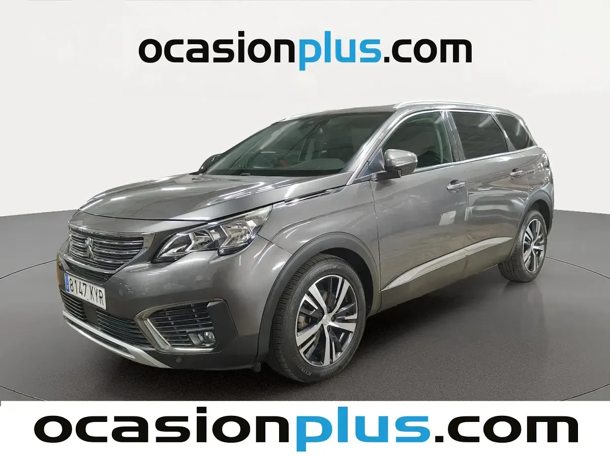 Usado Peugeot 5008 Allure 130 CV (95 kW) 2019 Gris plata SUV