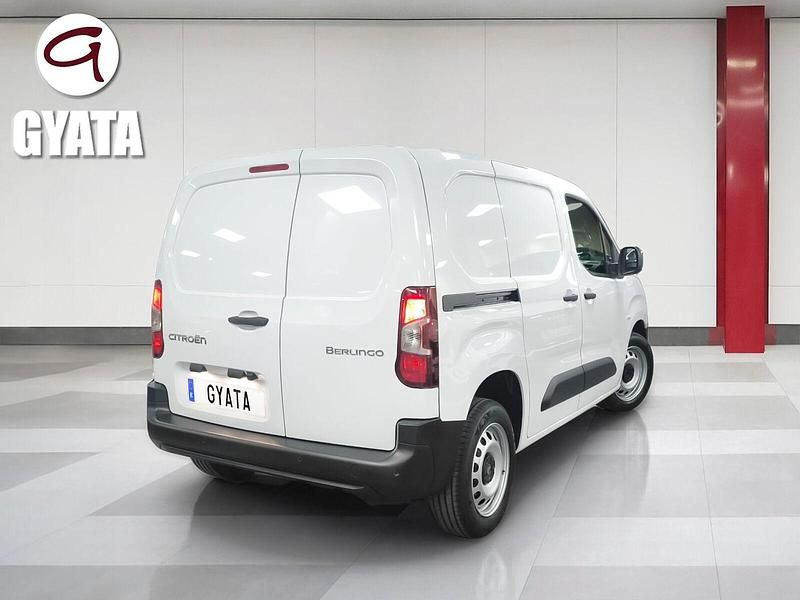 Usado Citroën Berlingo 102 CV (75 kW) 2024 Blanco Monovolumen