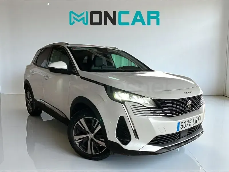Usado Peugeot 3008 Allure 130 CV (95 kW) 2021 Blanco SUV
